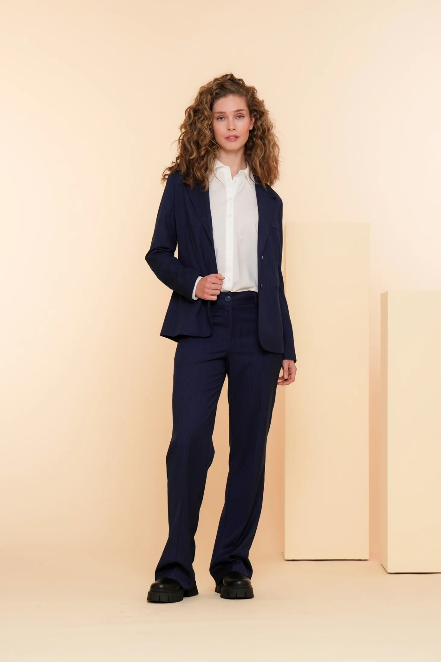 Jasjes & Blazers*Geisha Fashion Geisha Dames Blazer Met Pinstripe 45525-10 indigo