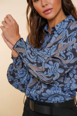 Blouses*Geisha Fashion Geisha Dames Blouse Met Sierlijke Print 43710-20 anthracite