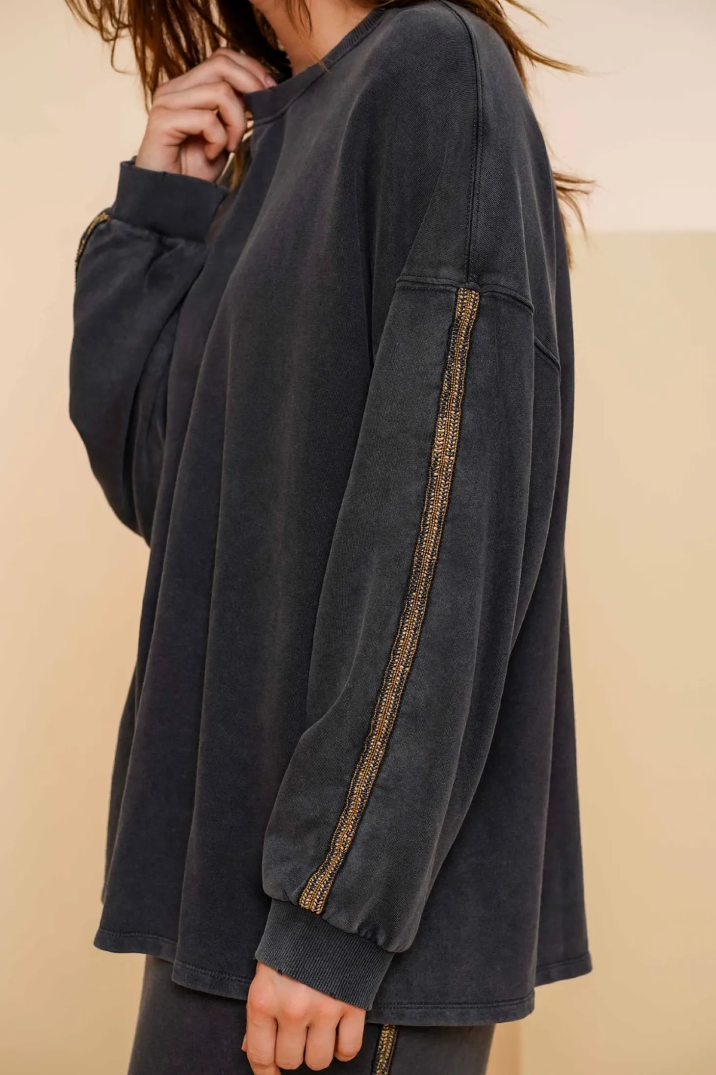 Truien & Vesten*Geisha Fashion Geisha Dames Sweat Boxy Trui 43500-10 anthracite