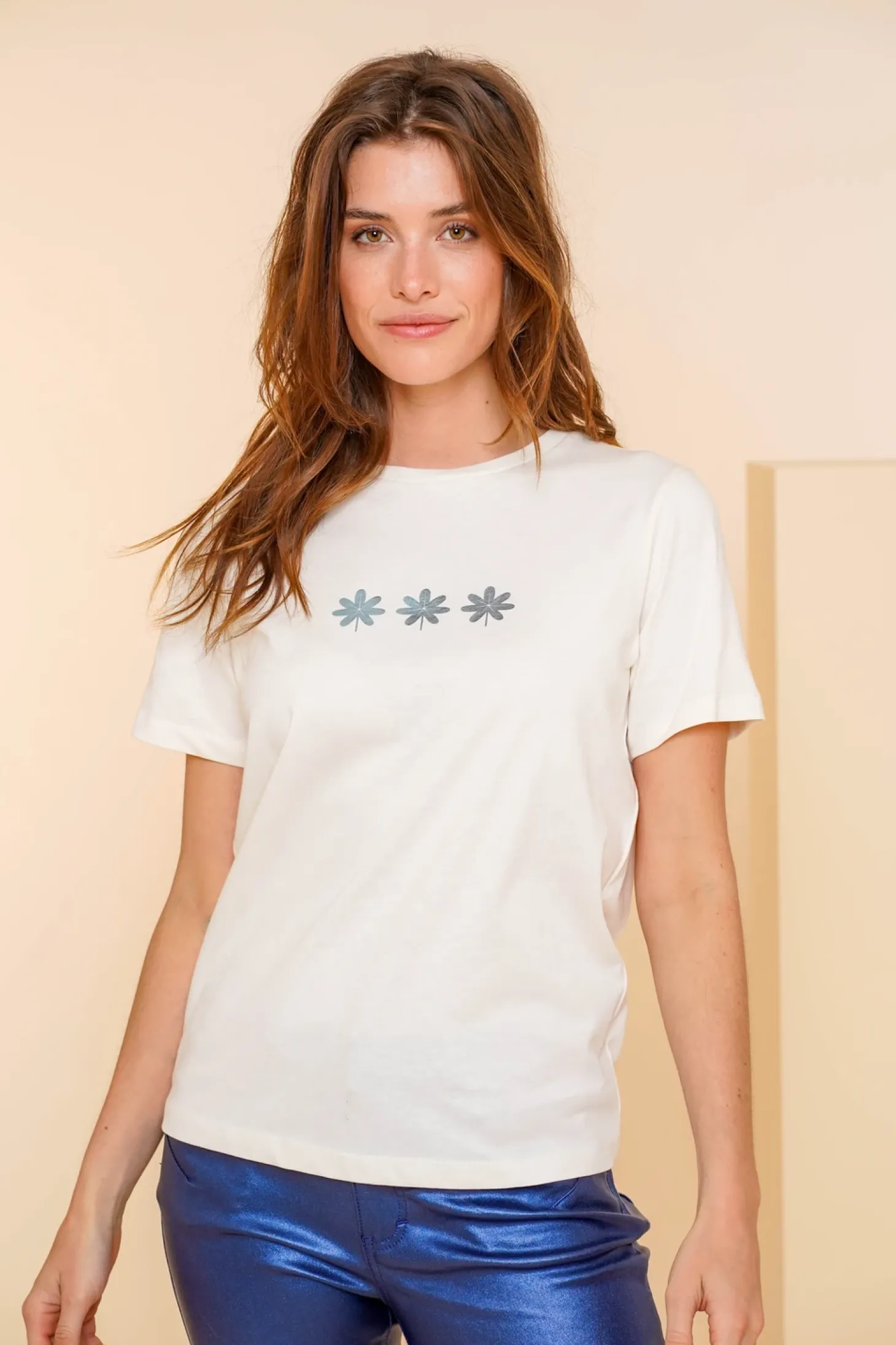 Tops & T-shirts*Geisha Fashion Geisha Dames T-shirt Met Foil Flowers 42638-24 wit